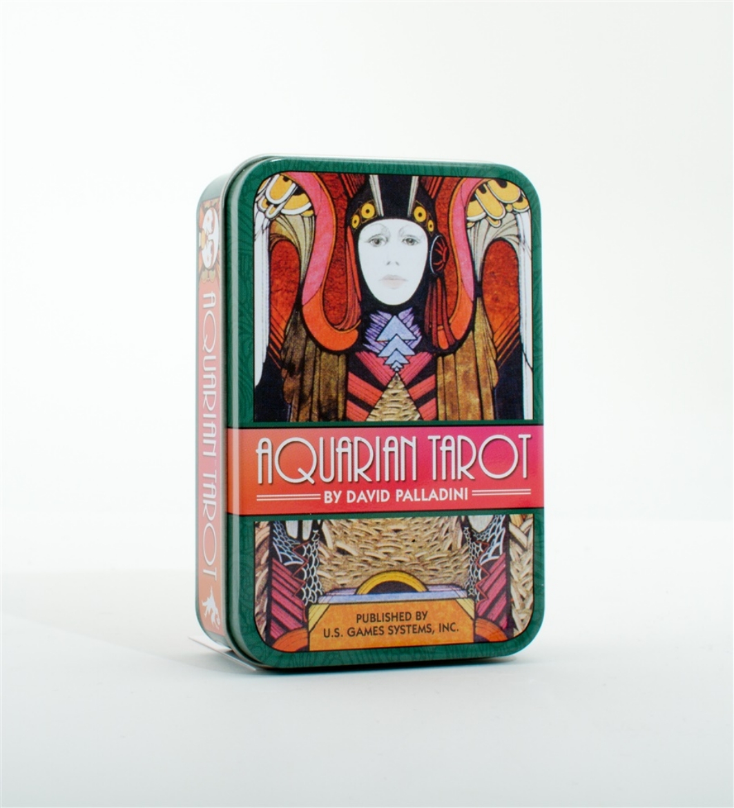 Picture of Aquarian Tarot in a Tin