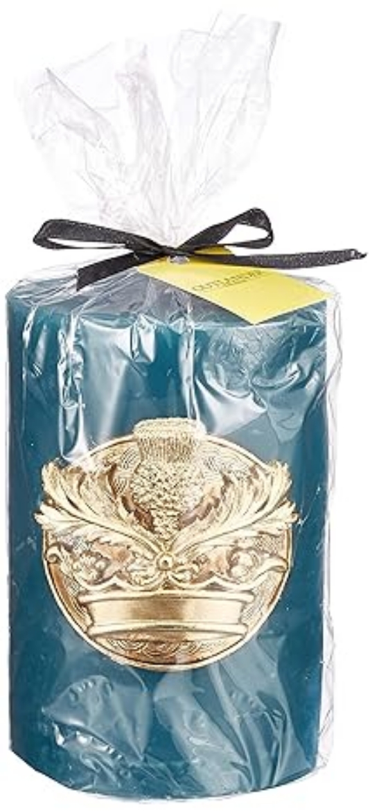 Picture of Outlander Sculpted Insignia Candle