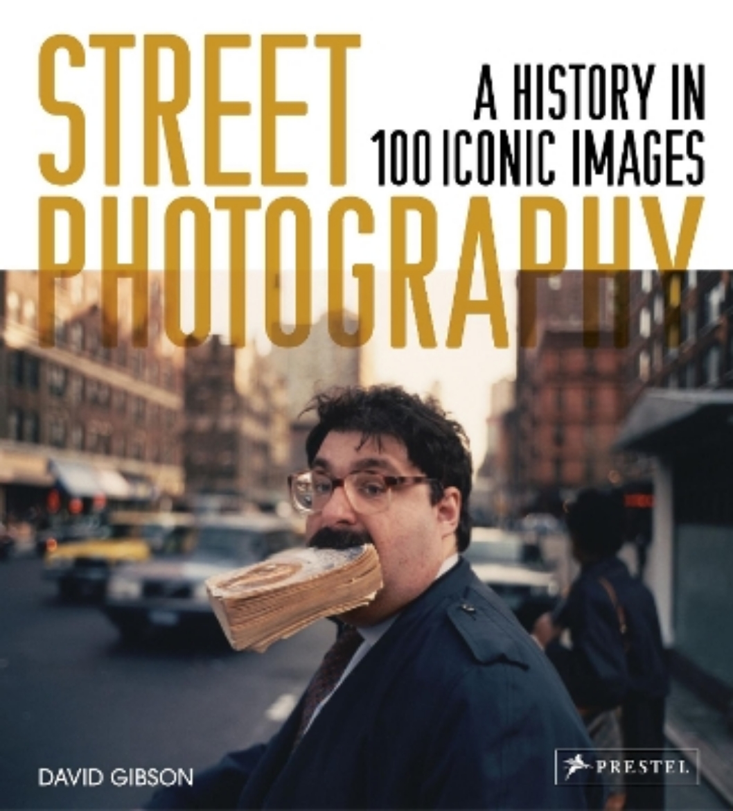 Bild på Street Photography: A History in 100 Iconic Photographs